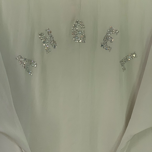 NWT Victoria’s Secret robe in white - Picture 3 of 4